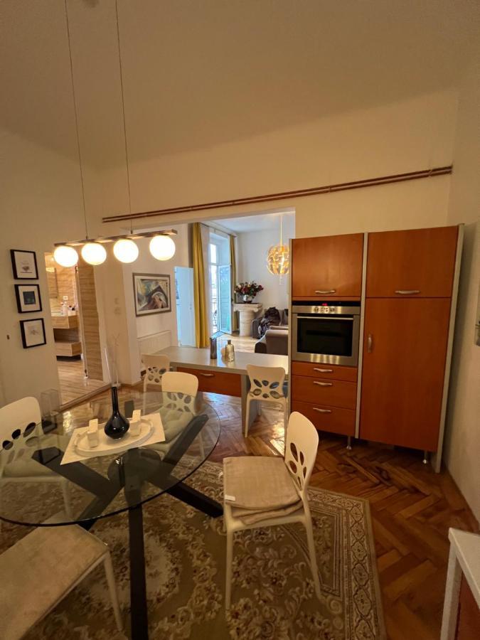 Apartman Happy Apartment Sarajevo Exterior photo