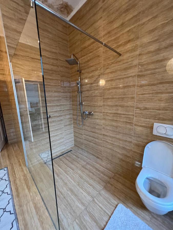 Apartman Happy Apartment Sarajevo Exterior photo