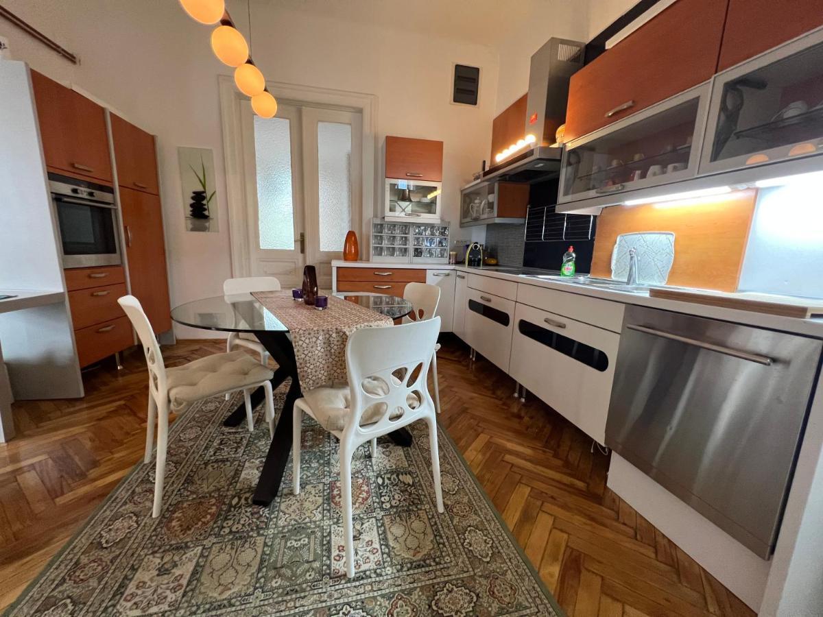 Apartman Happy Apartment Sarajevo Exterior photo
