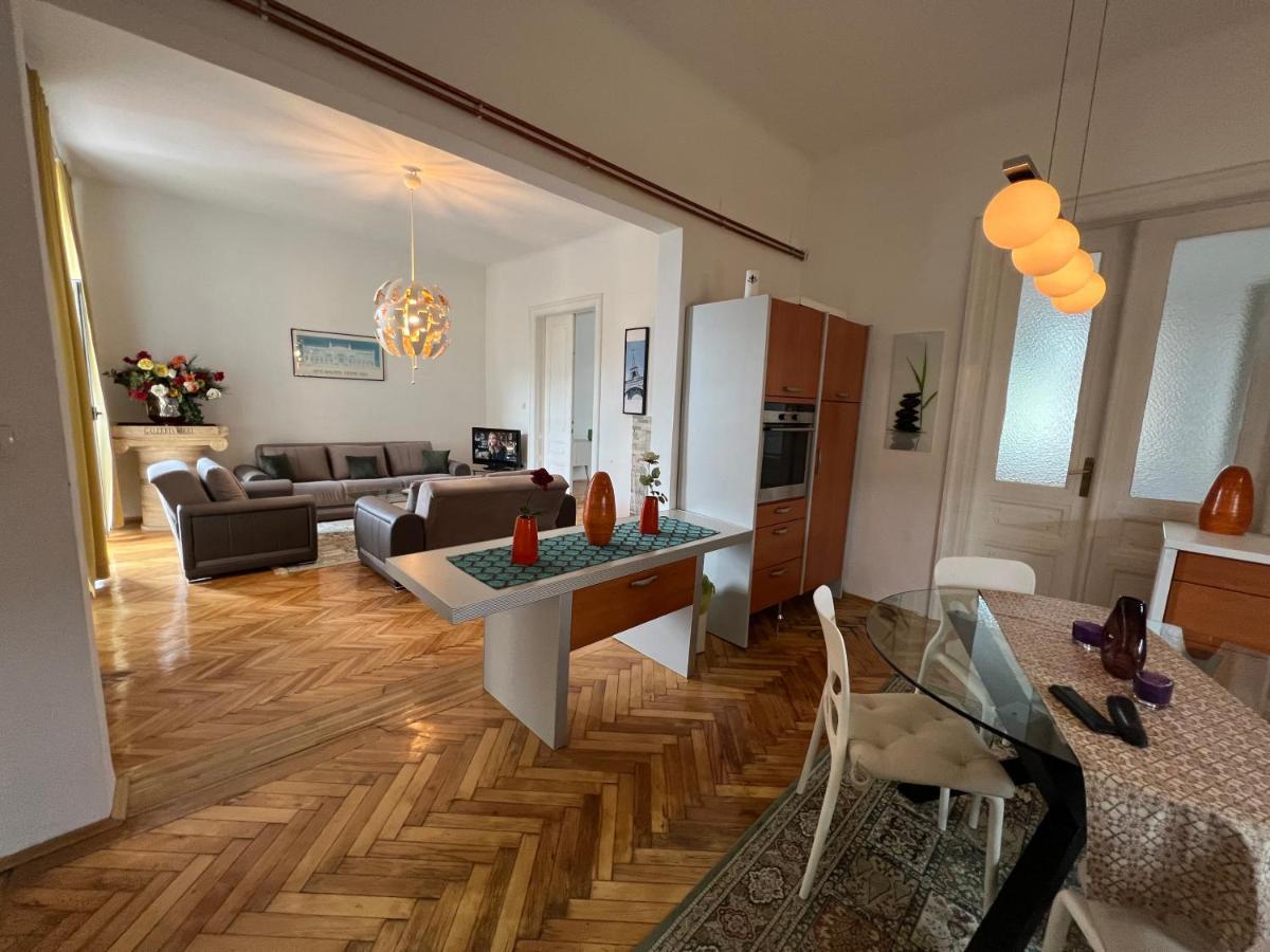 Apartman Happy Apartment Sarajevo Exterior photo